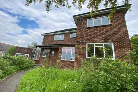 4 bedroom detached house to rent, Binnacle Road, Rochester, Medway, ME1