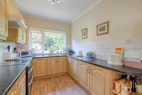 3 bedroom detached bungalow for sale, Blind Lane, Tanworth-in-Arden, Solihull, B94 5HS