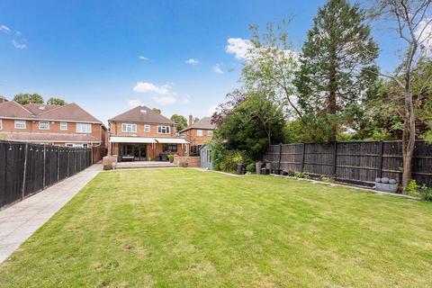 48 Sutton Avenue, Slough, SL3 7AW