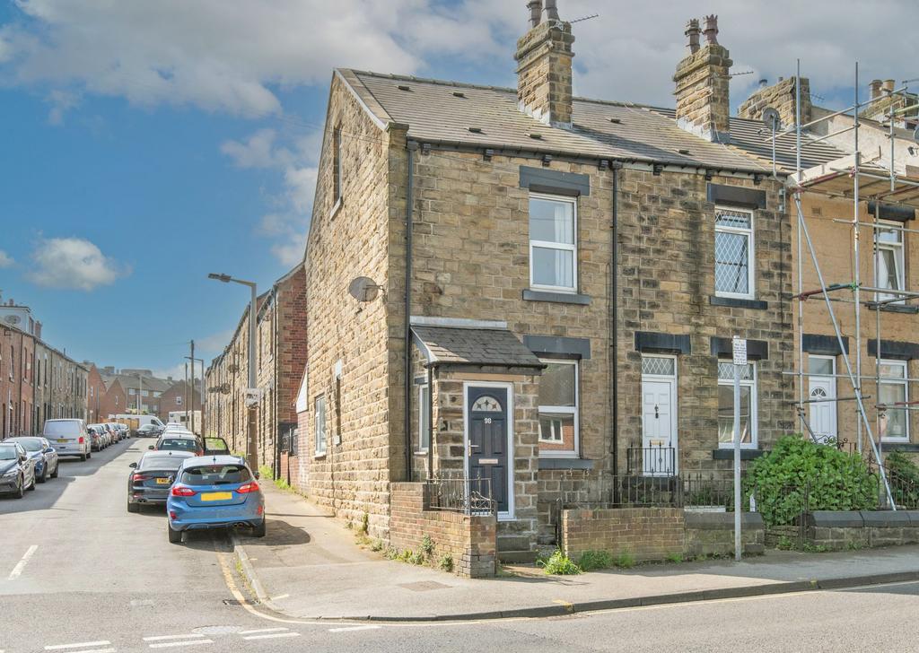 Park Road, Barnsley S70 3 bed terraced house for sale £95,000