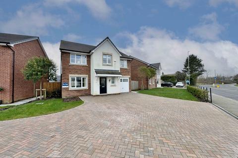 5 bedroom detached house for sale, Church Road, Warton PR4
