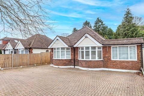 3 bedroom bungalow for sale, Green Lane, Surrey KT16