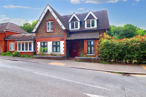 2 bedroom apartment for sale, Brighton Road, Godalming, Surrey, GU7