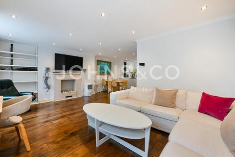 2 bedroom apartment to rent, Goodge Street, London, W1T
