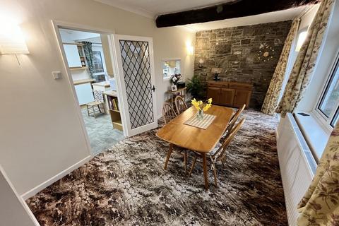 21 Beechwood Road, Llangattock, Crickhowell, NP8 1PL