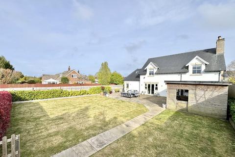 56 Keith Road, Talbot Woods, Bournemouth, BH3 7DU