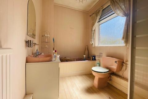 22 White Lane, Chapeltown, Sheffield, S35 2YH