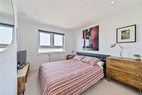2 bedroom apartment for sale, Wharf Street, London