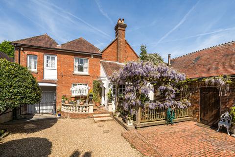 5 bedroom detached house for sale, Stane Street, Codmore Hill