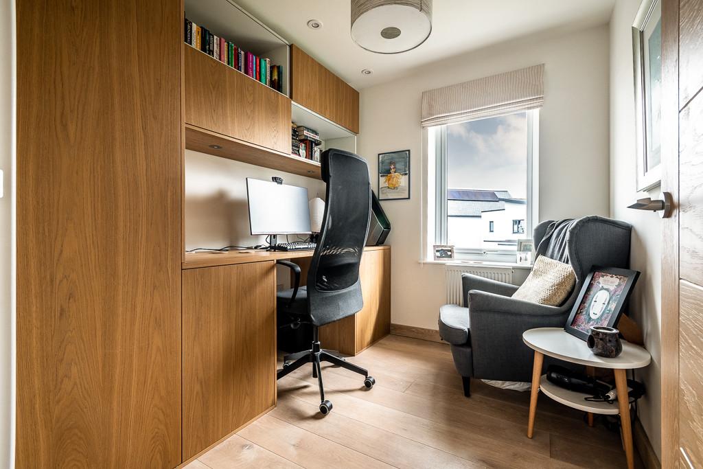 7 Regency Drive - Web-30