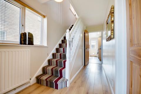 148 Linnet Drive, Chelmsford, CM2 8AQ