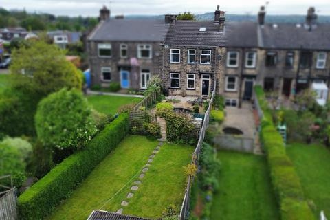 3 bedroom terraced house for sale, Red Lane, Farsley, West Yorkshire, LS28