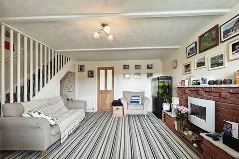 3 bedroom semi-detached house for sale, The Pines , Gainsborough
