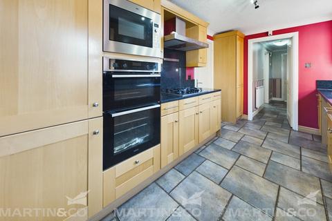 37 Ashton Drive, Kirk Sandall, Doncaster, DN3 1SA