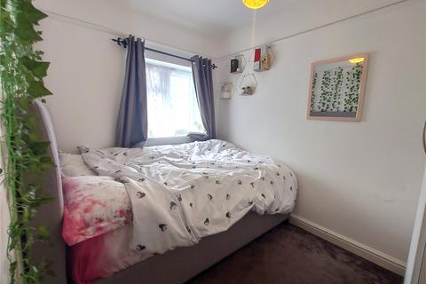 21 Hesa Road, Hayes, UB3 2DP