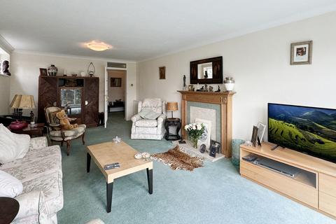 2 bedroom apartment for sale, Baronsmede, Branksome Wood Road, Bournemouth