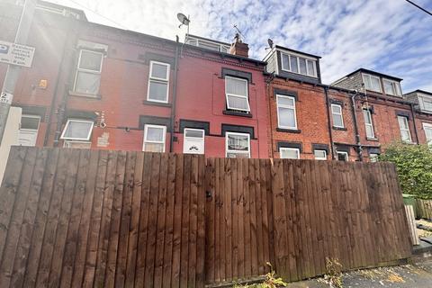 12 Ashton Grove, Leeds, LS8 5BR