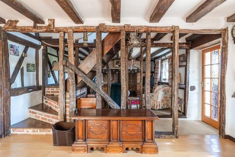 Chantry Cottage Blacksmiths Lane, Ashwellthorpe, Norwich, NR16 1EP