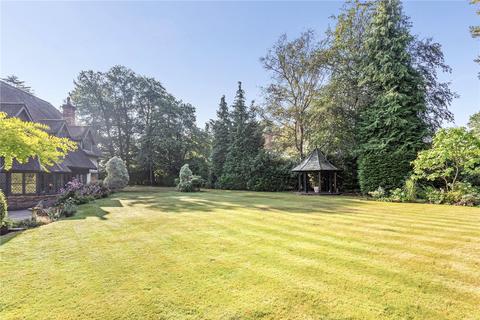 5 bedroom detached house for sale, Larch Avenue, Sunninghill, Berkshire, SL5