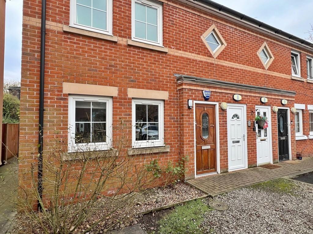 9 Farnworth Mews 1
