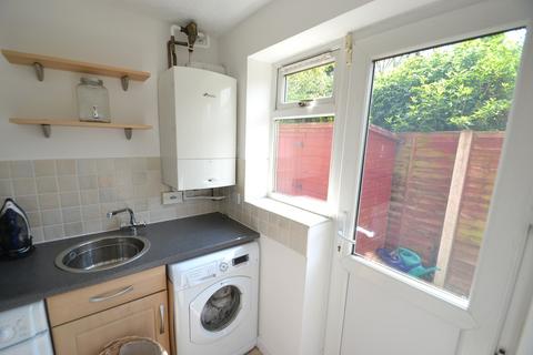 6 Eglantine Close, Muxton, Telford, TF2 8RR