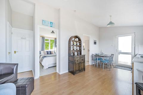 2 bedroom lodge for sale, Torquay Road, Shaldon