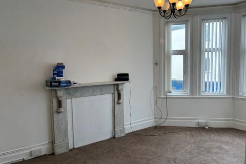1 bedroom apartment to rent, Regent Street, Teignmouth