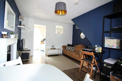 2 bedroom terraced house to rent, Bristol BS13
