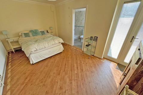 44 Cheal Close, Shoreham-by-sea, BN43 5RQ