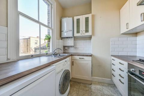 1 bedroom flat for sale, Battersea Park Road, Battersea, London, SW11