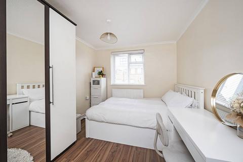 3 bedroom maisonette for sale, Old Bethnal Green Road, Bethnal Green, London, E2