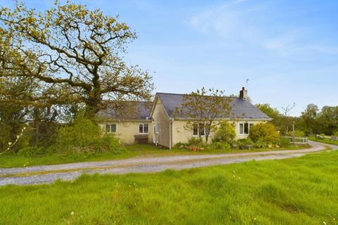 4 bedroom property with land for sale, Meinciau, Kidwelly