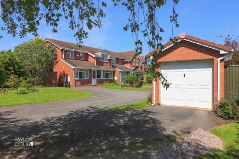 4 bedroom detached house for sale, Avill, Hockley