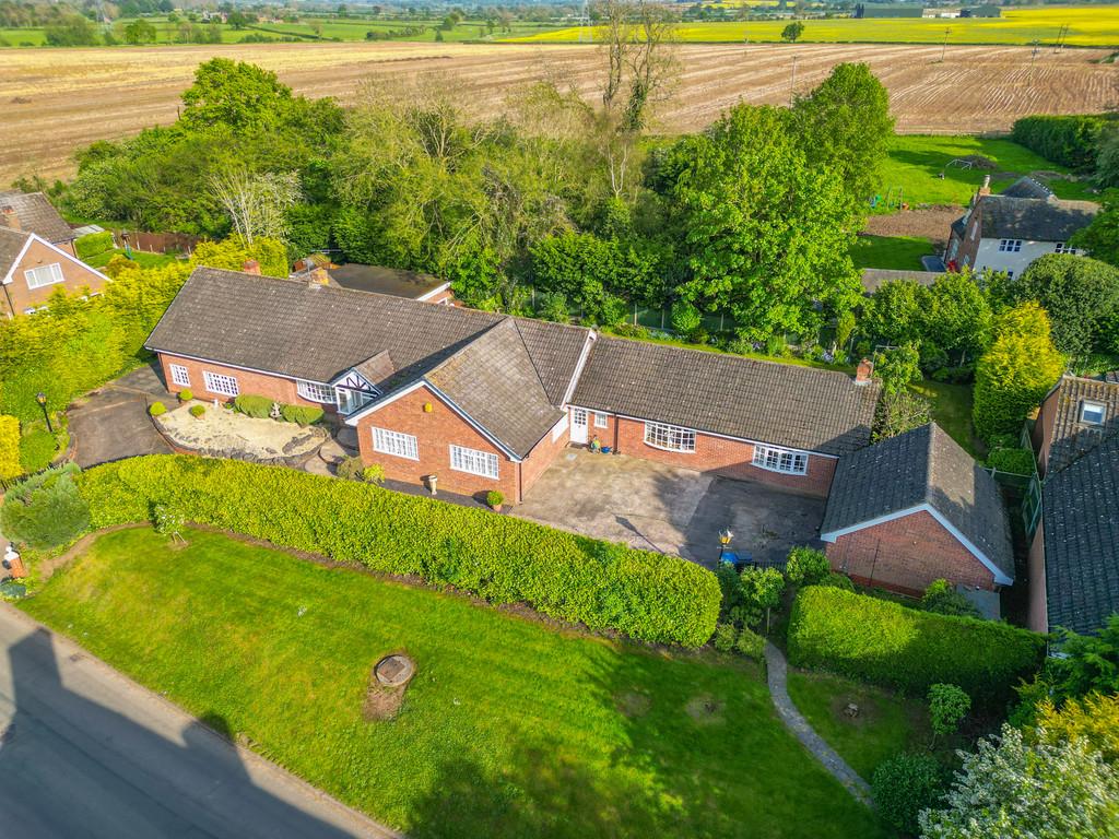 Haunton Road, Harlaston 4 bed detached bungalow for sale - £825,000