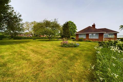 3 bedroom detached bungalow for sale, Tewnals Lane, Elmhurst