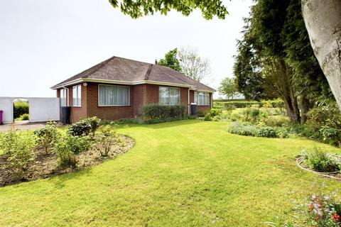 3 bedroom detached bungalow for sale, Tewnals Lane, Elmhurst