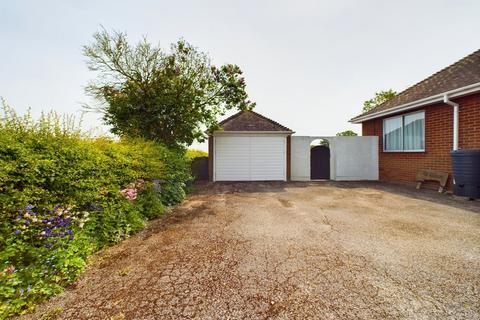 3 bedroom detached bungalow for sale, Tewnals Lane, Elmhurst