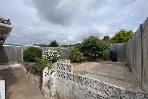 2 bedroom semi-detached bungalow for sale, Clay Street East, Burton-on-Trent