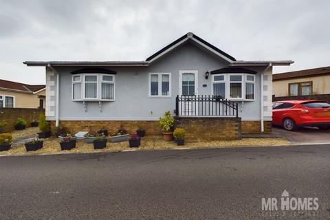 2 bedroom bungalow for sale, Central Avenue, Cambrian Residential Park, Culverhouse Cross, CF5 5UA