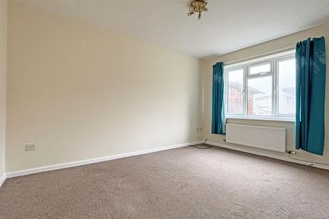 2 bedroom terraced house for sale, Gillards Close, Wellington TA21