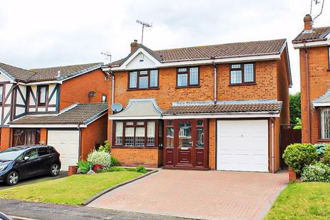 4 bedroom detached house for sale, Bordeaux Close, MILKING BANK, DY1 2UY