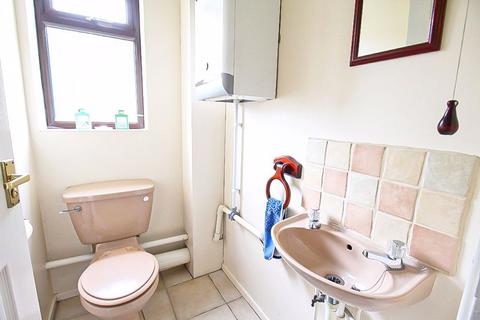 15 Bordeaux Close, Dudley, DY1 2UY