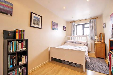 15 Bordeaux Close, Dudley, DY1 2UY