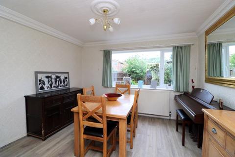 9 Highfield Way, Aldridge, Walsall, WS9 8XF
