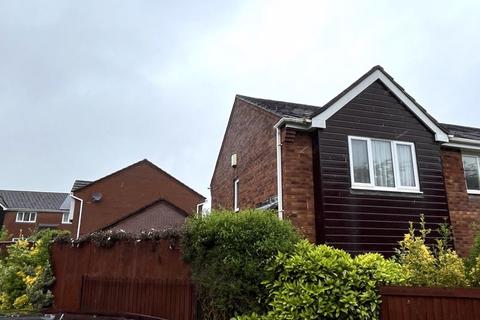 2 bedroom semi-detached house to rent, Lichgate Road, Exeter
