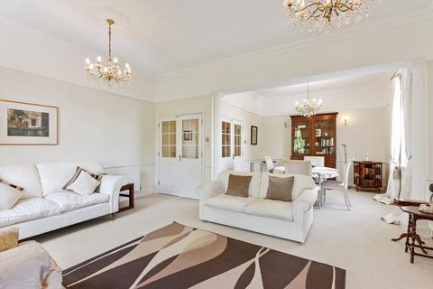 2 bedroom flat for sale, The Broad Walk, Imperial Square, Cheltenham, Gloucestershire, GL50