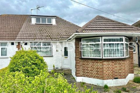 3 bedroom semi-detached bungalow for sale, Sunnybank Road, Potters Bar EN6