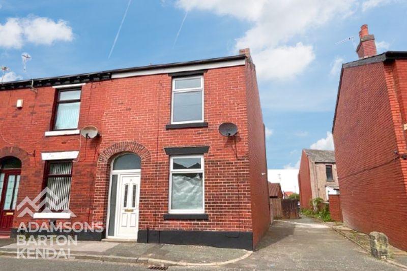 7 Ogden Street, Castleton, Rochdale... 2 bed terraced house - £750 pcm ...