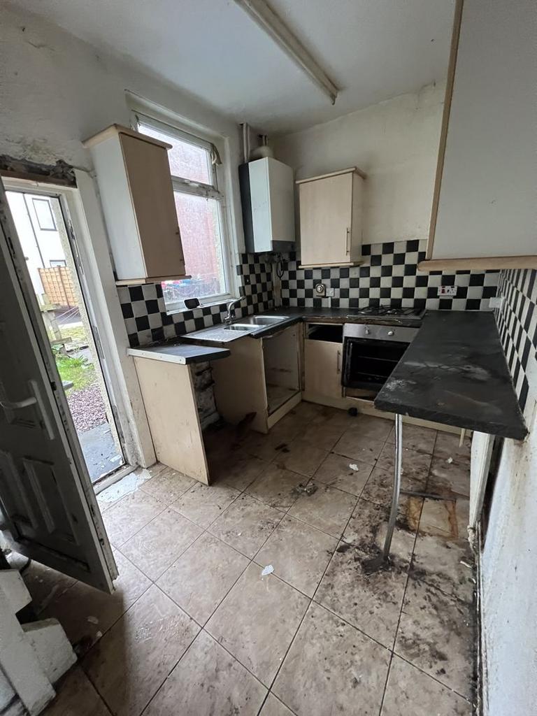 John Street, Hurstead, Rochdale OL16 2 bed terraced house for sale £