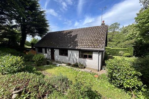 Crib Wyntog Fernbrook Road, Penmaenmawr, LL34 6DE